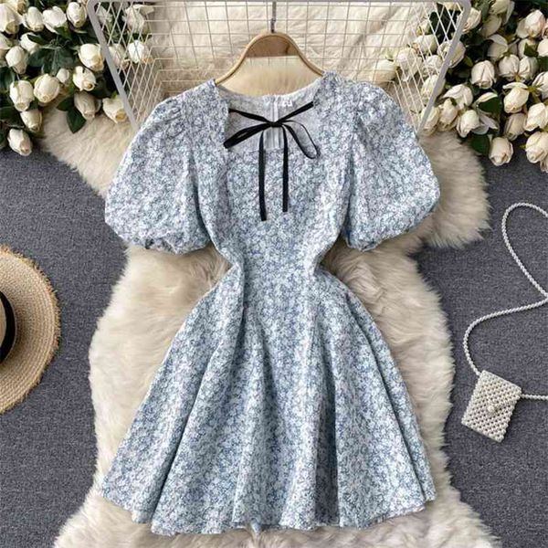 summer casual women bow floral print lace dress vintage female puff sleeve slim beach party robe vestidos 210514, Black;gray
summer casual women bow floral print lace dress vintage female puff sleeve slim beach party robe vestidos 210514, Black;gray