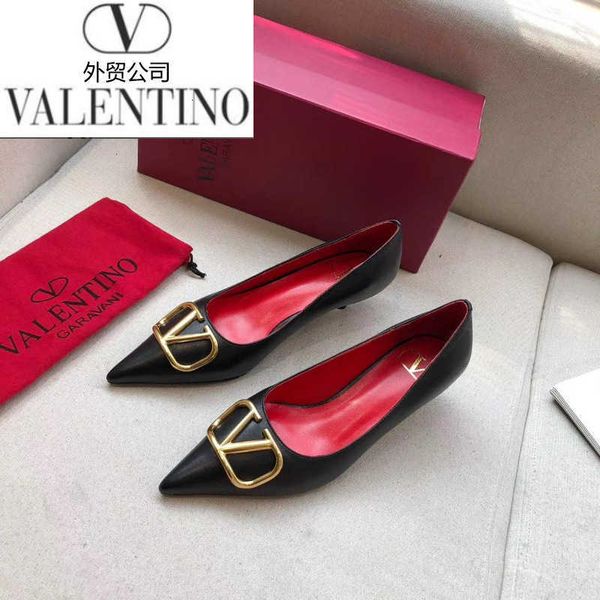 high mules loafers men heels sandals slippers designer slides pumps luxury women ballerinas sneakers dress shoes meu2, Black;white
high mules loafers men heels sandals slippers designer slides pumps luxury women ballerinas sneakers dress shoes meu2, Black;white
