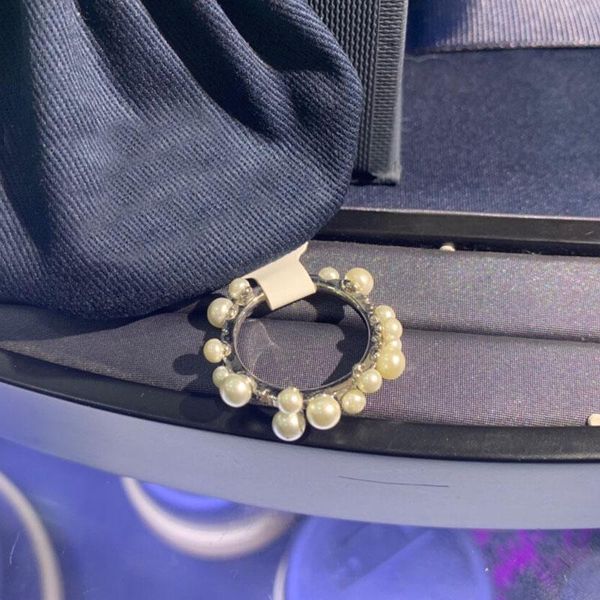 cluster rings 2021 fahsion silver white pearl paved cubic zirconia sliding ring ladies luxury jewelry, Golden;silver
cluster rings 2021 fahsion silver white pearl paved cubic zirconia sliding ring ladies luxury jewelry, Golden;silver