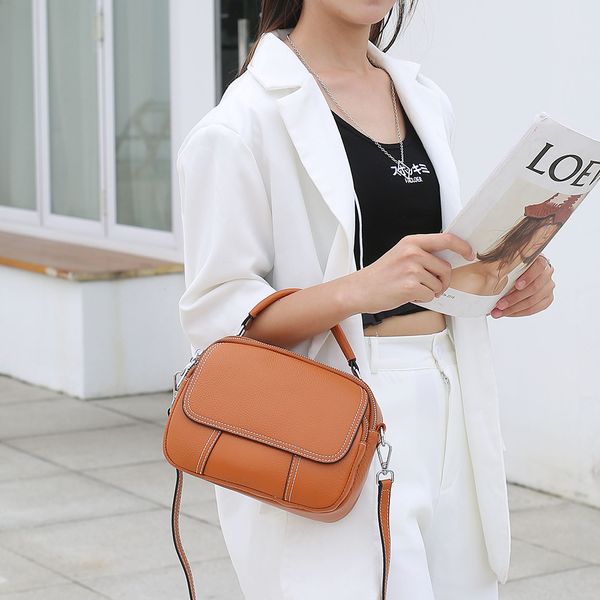 leather handbag messenger 2021 retro simple single layer fashion bag cowhide first new shoulder small ewsxv
leather handbag messenger 2021 retro simple single layer fashion bag cowhide first new shoulder small ewsxv
