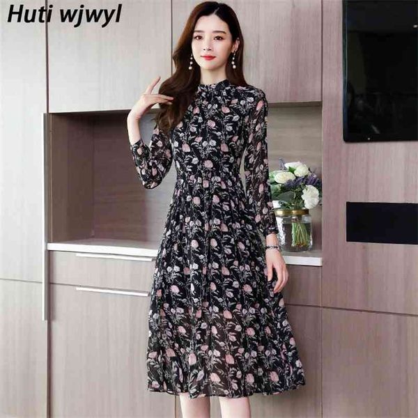 elegant women party vestidos spring autumn black vintage floral chiffon midi dress plus size boho beach long sleeve dresses 210528, Black;gray
elegant women party vestidos spring autumn black vintage floral chiffon midi dress plus size boho beach long sleeve dresses 210528, Black;gray