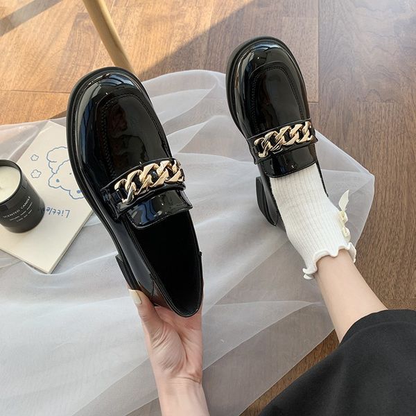2021 new metal chain oxford shoes non-slip square thick-soled round head loafers pure leather casual shoes cinderella princess
2021 new metal chain oxford shoes non-slip square thick-soled round head loafers pure leather casual shoes cinderella princess