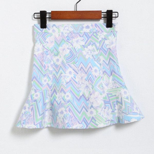 skirts women spring style a-line printed fishtail empire short above knee mini floral print, Black
skirts women spring style a-line printed fishtail empire short above knee mini floral print, Black
