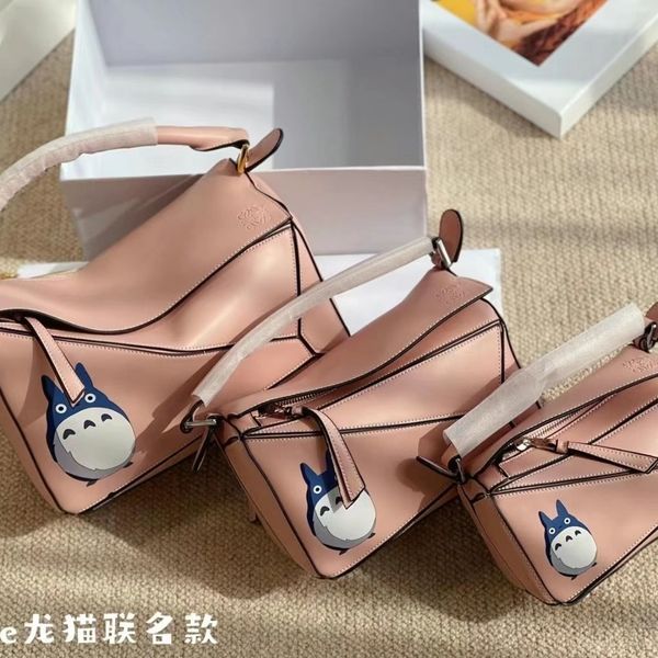 wholesale cooperation cowhide 2021 geometric hand messenger bag popular luxuryss designerss yw
wholesale cooperation cowhide 2021 geometric hand messenger bag popular luxuryss designerss yw
