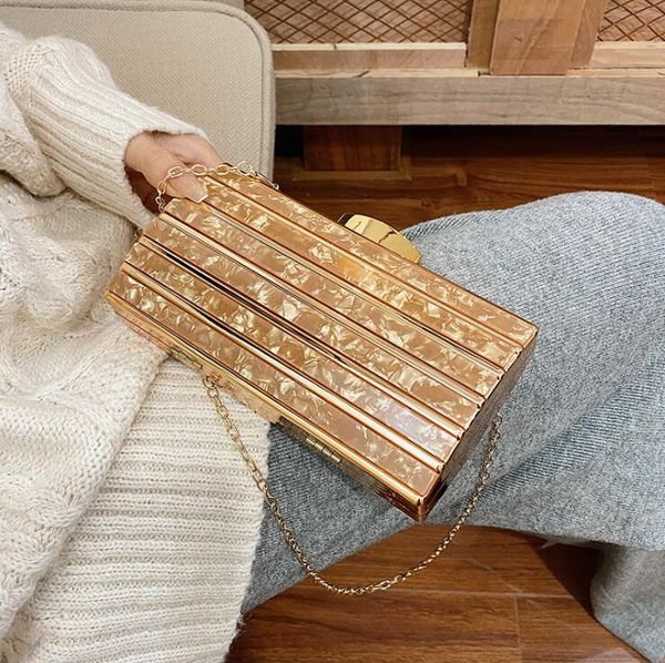 wholesale women handbag retro striped chain bag street trend shaping hard box handbags fashion evening dress acrylic plaid dinner bags
wholesale women handbag retro striped chain bag street trend shaping hard box handbags fashion evening dress acrylic plaid dinner bags