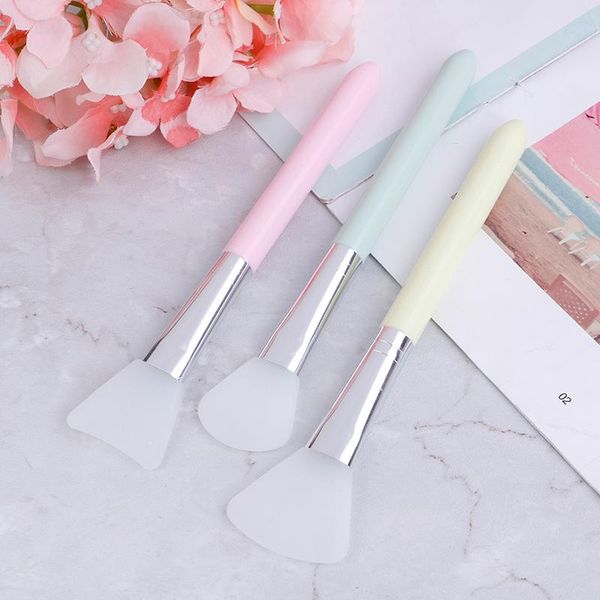 eyelash curler 1pcs professional silicone facial face mask brush mud mixing tool soft women skin care 3 color
eyelash curler 1pcs professional silicone facial face mask brush mud mixing tool soft women skin care 3 color