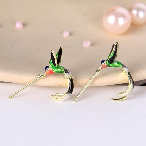 stud flying hummingbird painting oil earrings fashion animal jewelry cute, Golden;silver
stud flying hummingbird painting oil earrings fashion animal jewelry cute, Golden;silver