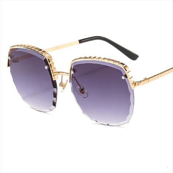 colorful round sunglasses womans fashion metal designer brand men shades summer outdoor uv400 eyewear female zonnebril dame, White;black
colorful round sunglasses womans fashion metal designer brand men shades summer outdoor uv400 eyewear female zonnebril dame, White;black