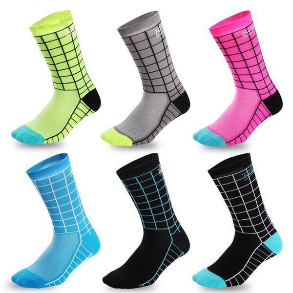sports socks breathable cycling weat- absorbent running wear-resistant basketball unisex, Black
sports socks breathable cycling weat- absorbent running wear-resistant basketball unisex, Black
