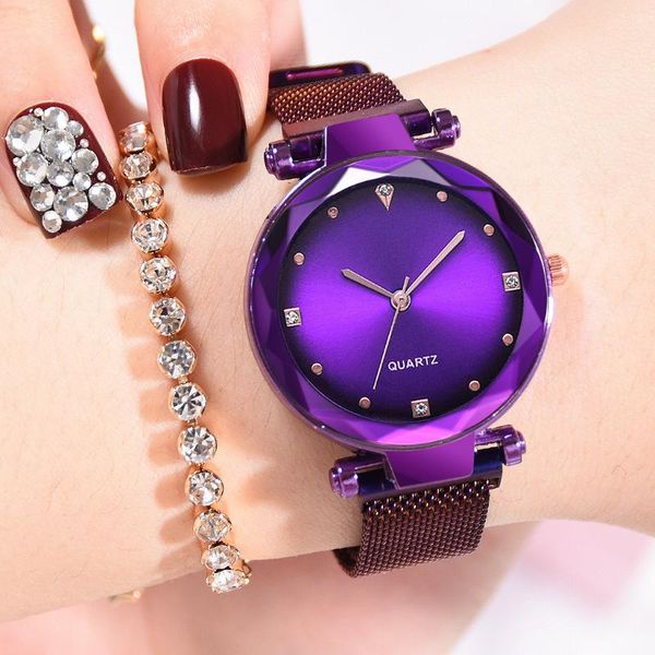 wristwatches 2021luxury watch women starry sky magnetic buckle gold women's luminous dial ladies quartz clock gifts, Slivery;brown
wristwatches 2021luxury watch women starry sky magnetic buckle gold women's luminous dial ladies quartz clock gifts, Slivery;brown