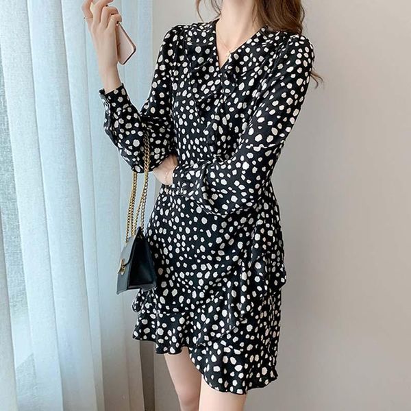 spring autumn chiffon dress women v-neck dot robe long sleeeve vestir slim asymmetry frau kleid black vestito babae kamiseta casual dresses, Black;gray
spring autumn chiffon dress women v-neck dot robe long sleeeve vestir slim asymmetry frau kleid black vestito babae kamiseta casual dresses, Black;gray