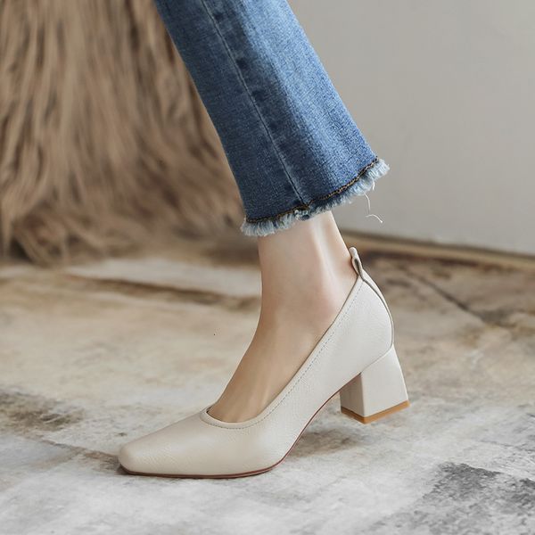 square head single shoes sandals women 's casual soft shallow mouth granny thick heel korean version 616-1 7g38, Black
square head single shoes sandals women 's casual soft shallow mouth granny thick heel korean version 616-1 7g38, Black