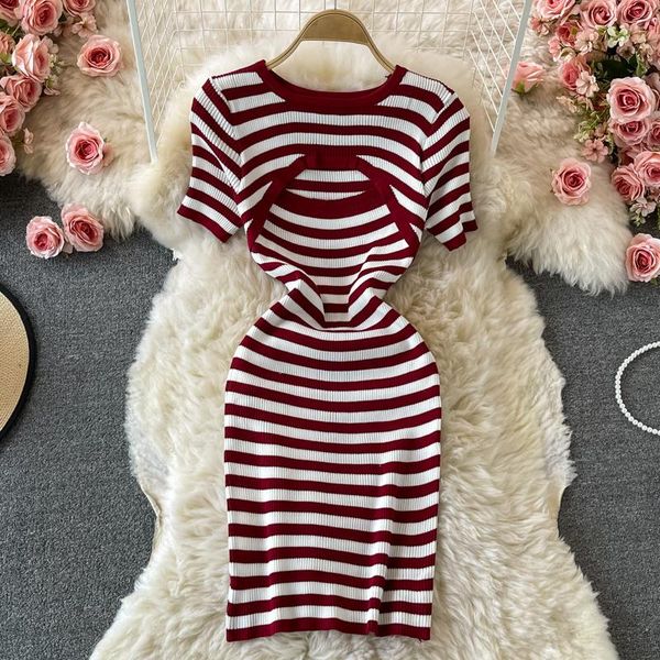 casual dresses 2021 summer korean hole stripe knit dress women bodycon slim girl short sleeve light ripe elastic knitted, Black;gray
casual dresses 2021 summer korean hole stripe knit dress women bodycon slim girl short sleeve light ripe elastic knitted, Black;gray