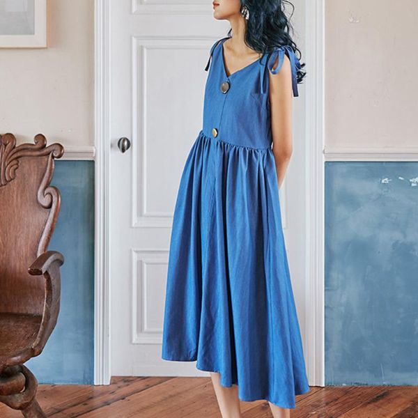 casual dresses fashion solid color v-neck sling bow tie button sweet simple dress loose plus woman tide autumn tc1159, Black;gray
casual dresses fashion solid color v-neck sling bow tie button sweet simple dress loose plus woman tide autumn tc1159, Black;gray