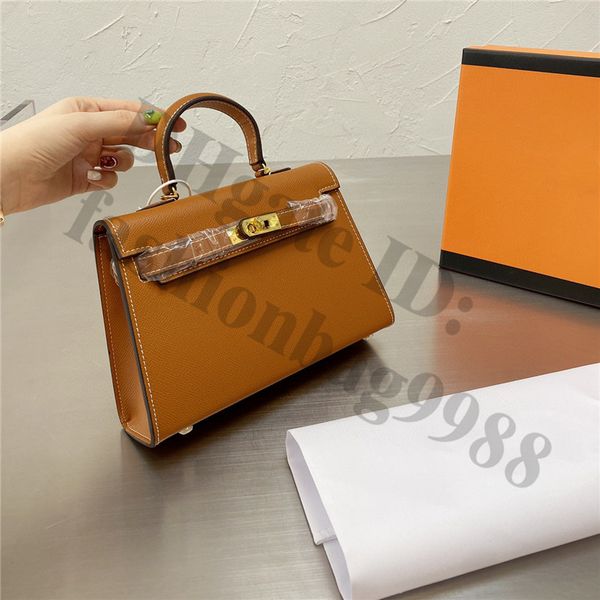fashion brand lady office shoulder hand bags women real leather square shape classic vintage crossbody bag luxury ladies handbag yellow rose
fashion brand lady office shoulder hand bags women real leather square shape classic vintage crossbody bag luxury ladies handbag yellow rose