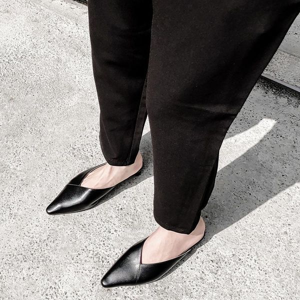 slippers ymechic summer 2021 real leather pointed toe slip on mules high heels womens indoor closed shoes, Black
slippers ymechic summer 2021 real leather pointed toe slip on mules high heels womens indoor closed shoes, Black