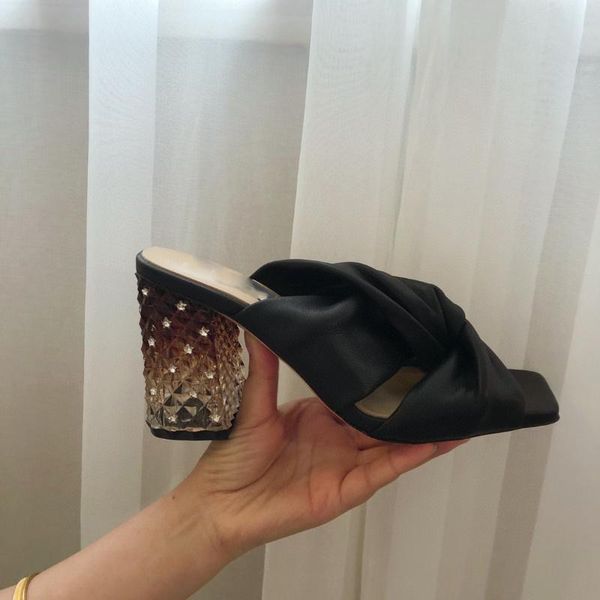 dress shoes square head, thick heel, cross belt, sandals and slippers, soft comfortable, heel-handmade, Black
dress shoes square head, thick heel, cross belt, sandals and slippers, soft comfortable, heel-handmade, Black