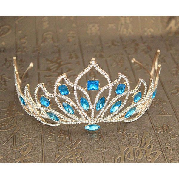 hair clips & barrettes bridal wedding dress jewelry women red color fashion tiara headpieces ladies delicate shining rhinestone accessories, Golden;silver
hair clips & barrettes bridal wedding dress jewelry women red color fashion tiara headpieces ladies delicate shining rhinestone accessories, Golden;silver