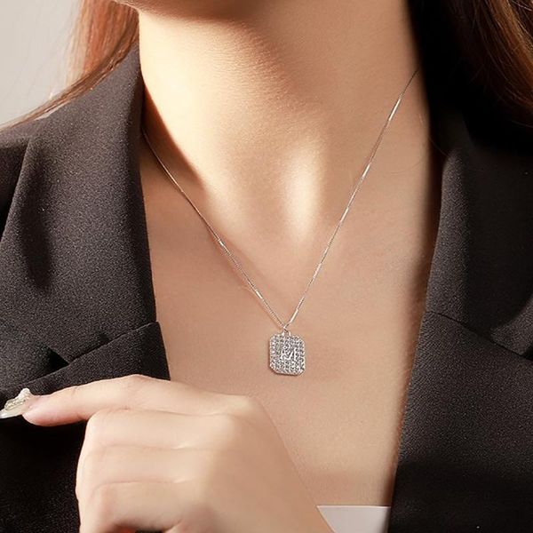 chokers 2022 female korean m letter necklace, light luxury, niche design, collarbone neck chain, Golden;silver
chokers 2022 female korean m letter necklace, light luxury, niche design, collarbone neck chain, Golden;silver