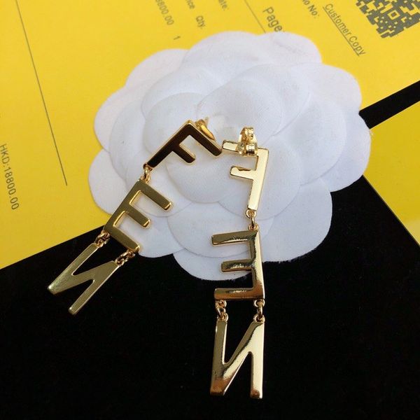 gold earring letter printed designers luxurys casual ear studs fashion silver diamond jewelry party gift couple wholesale womens ohrringe, Golden
gold earring letter printed designers luxurys casual ear studs fashion silver diamond jewelry party gift couple wholesale womens ohrringe, Golden