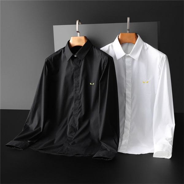 chao brand 21 spring new embroidery monster eyes men's long sleeve business casual white shirt2021, White;black
chao brand 21 spring new embroidery monster eyes men's long sleeve business casual white shirt2021, White;black