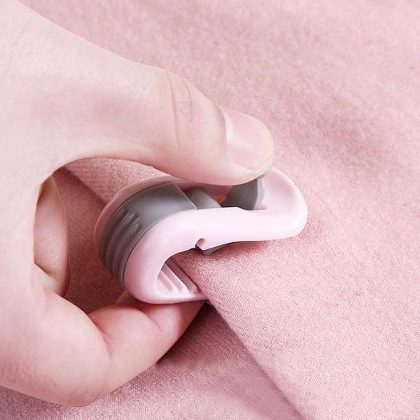 clothing & wardrobe storage 6pcs quilt blanket clip no needle safety invisible bed cover sheet blankets fastener non-slip holder household b
clothing & wardrobe storage 6pcs quilt blanket clip no needle safety invisible bed cover sheet blankets fastener non-slip holder household b
