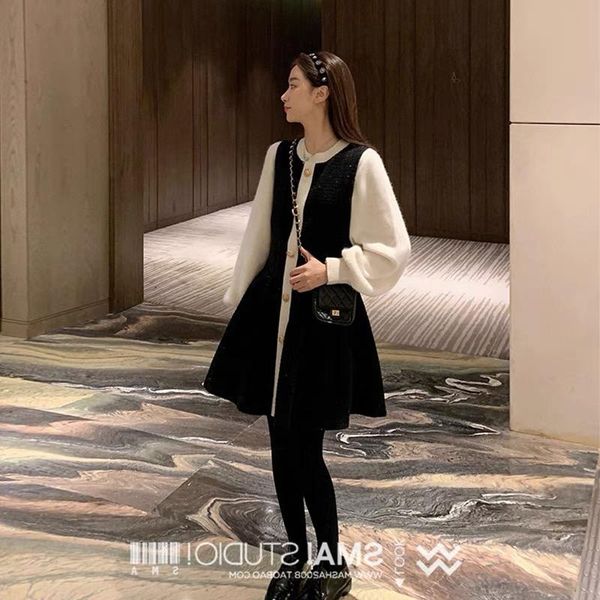 maternity dresses french style pregnant woman knitting dress long lantern sleeve patchwork woolen a-line office lady elegant, White
maternity dresses french style pregnant woman knitting dress long lantern sleeve patchwork woolen a-line office lady elegant, White