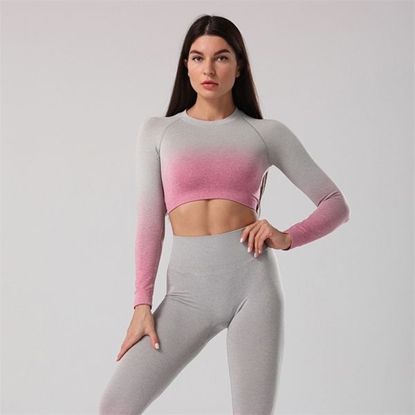 yoga fitness suit tight high elastic running open navel short seamless long sleeve pants
yoga fitness suit tight high elastic running open navel short seamless long sleeve pants