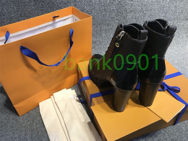 luxury designer woman 100% real11 leather non-slip martin boots mid boot fashion genuine breathable and light shoe with box the fast deliver, Black
luxury designer woman 100% real11 leather non-slip martin boots mid boot fashion genuine breathable and light shoe with box the fast deliver, Black