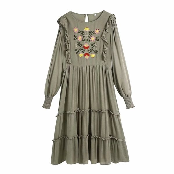 summer women flower embroidery ruffle splicing midi dress female long sleeve clothes casual lady loose vestido d7689 210430, Black;gray
summer women flower embroidery ruffle splicing midi dress female long sleeve clothes casual lady loose vestido d7689 210430, Black;gray