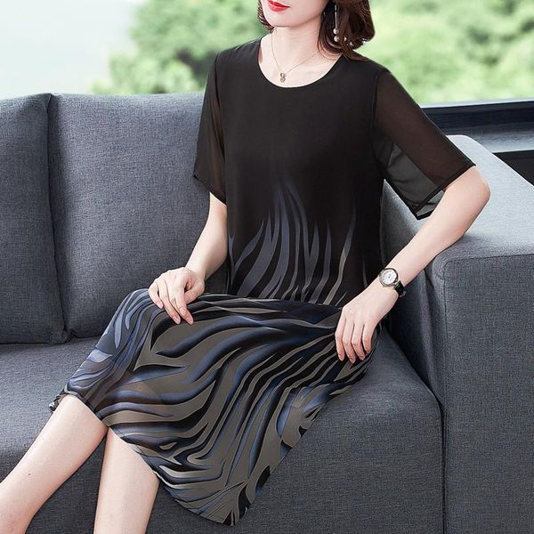elegant casual print mulberry silk sundress summer vintage 5xl plus size short sleeve dresses women bodycon party vestidos 2021, Black;gray
elegant casual print mulberry silk sundress summer vintage 5xl plus size short sleeve dresses women bodycon party vestidos 2021, Black;gray
