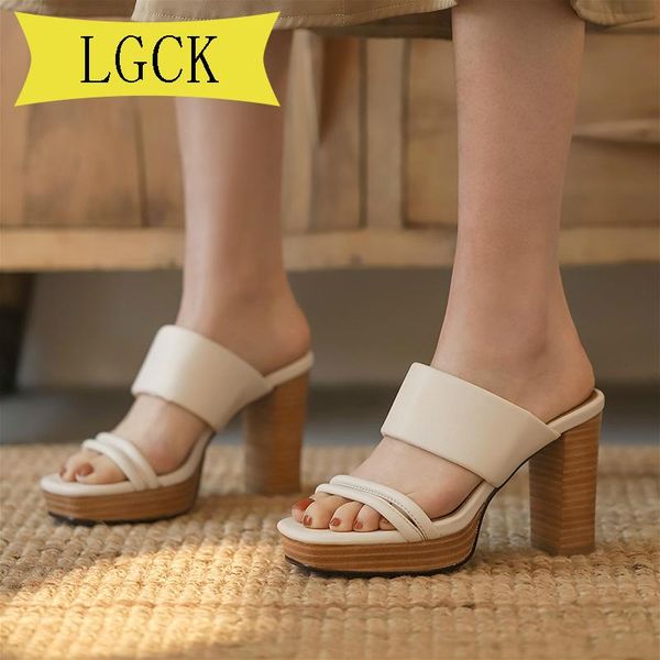slippers plus size 34-40 summer rome sandals women leisure fashion women's slides shoes square heel ladies high heels, Black
slippers plus size 34-40 summer rome sandals women leisure fashion women's slides shoes square heel ladies high heels, Black