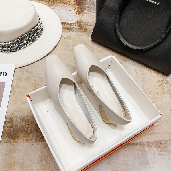 sandals korean fashion shoes with one foot kick grandma thick heel and square head wezw, Black
sandals korean fashion shoes with one foot kick grandma thick heel and square head wezw, Black