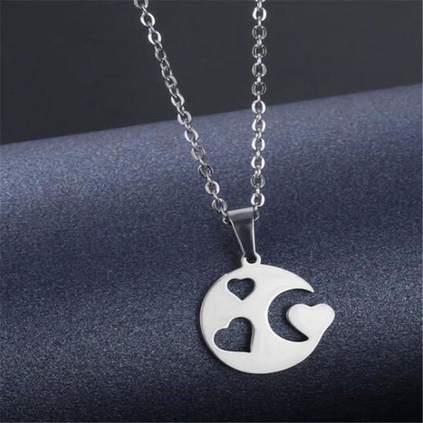 pendant necklaces creative simple hollow out moon heart-shaped necklace stainless steel silver color women's lover's jewelry gifts
pendant necklaces creative simple hollow out moon heart-shaped necklace stainless steel silver color women's lover's jewelry gifts