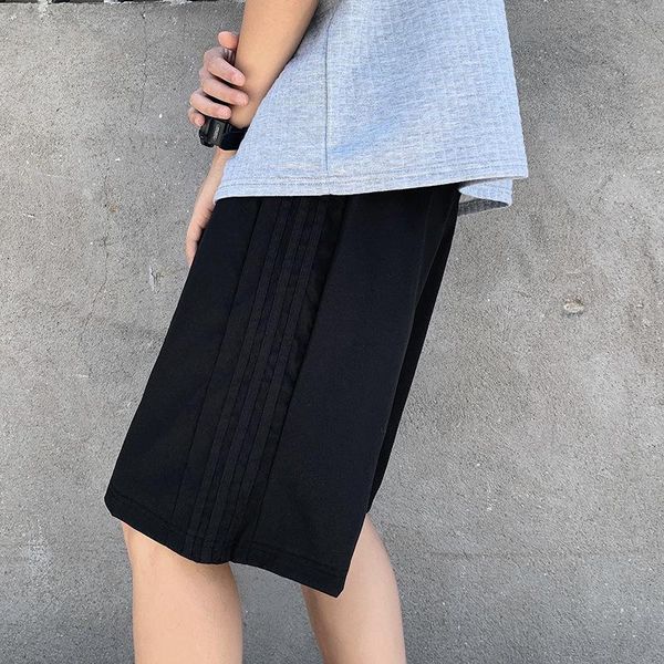 men's shorts korean sports and leisure summer hong kong style thin section solid color oversized loose comfortable beach pants, White;black
men's shorts korean sports and leisure summer hong kong style thin section solid color oversized loose comfortable beach pants, White;black