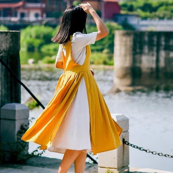aprons pure cotton v neck pleated dress apron japanese women art gardening painting bake kitchen flower coffee shop overalls work
aprons pure cotton v neck pleated dress apron japanese women art gardening painting bake kitchen flower coffee shop overalls work