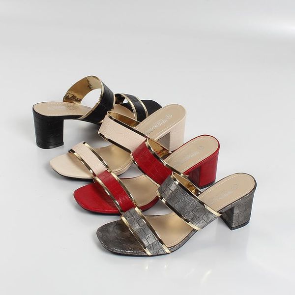 shoes woman 2021 med female slippers heeled mules loafers square heel rubber flip flops high soft summer block hawaiian sexy, Black
shoes woman 2021 med female slippers heeled mules loafers square heel rubber flip flops high soft summer block hawaiian sexy, Black