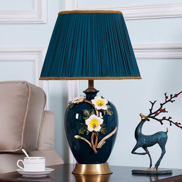 table lamps chinese jingdezhen enamel ceramics bedroom bedside lamp study book light living room classics led home deco
table lamps chinese jingdezhen enamel ceramics bedroom bedside lamp study book light living room classics led home deco