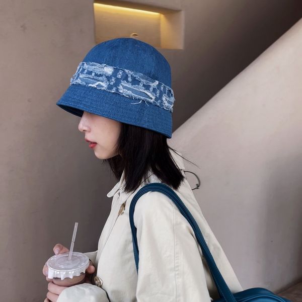 spring heavy industry cut splicing dome show face small bell shaped cowboy fisherman hat versatile tannin basin hat, Blue;gray
spring heavy industry cut splicing dome show face small bell shaped cowboy fisherman hat versatile tannin basin hat, Blue;gray