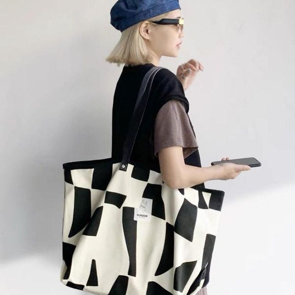 waist bags square geometric large-capacity canvas bag women's single shoulder korean casual student tote crossbody for women
waist bags square geometric large-capacity canvas bag women's single shoulder korean casual student tote crossbody for women
