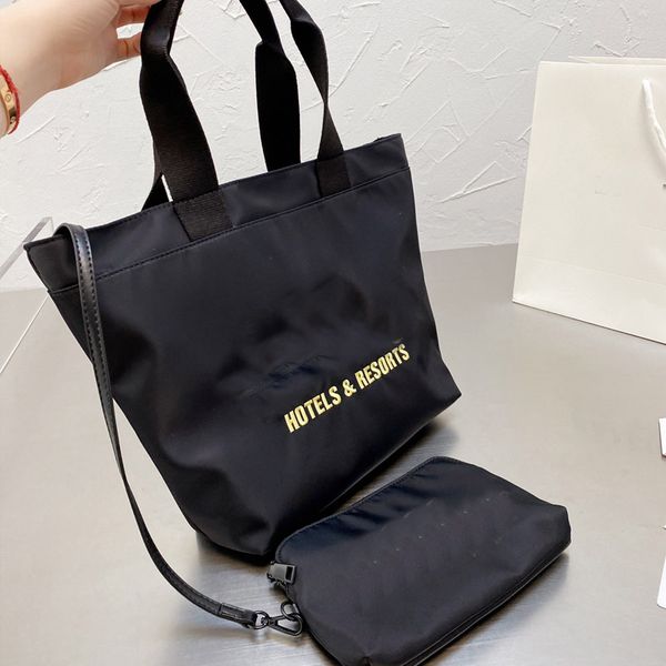 super capacity tote bag classic women crossbody shopping handbag fashion letter prints composite bags 
super capacity tote bag classic women crossbody shopping handbag fashion letter prints composite bags
