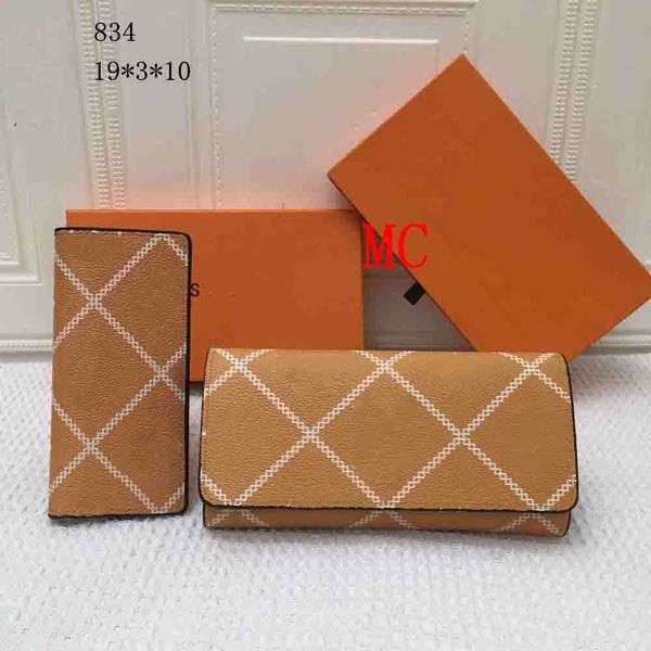 2pcs/set designer paris plaid wallets women man classic flower mens print purse famous long credit holders card coin purses special multiple, Red;black
2pcs/set designer paris plaid wallets women man classic flower mens print purse famous long credit holders card coin purses special multiple, Red;black
