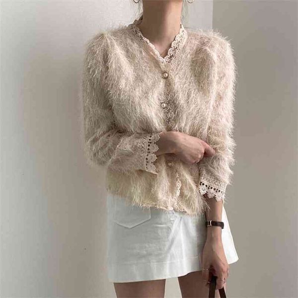 women pearl button solid color blouse tassels all-match lace patchwork v-neck shirt autumn long sleeve soft blusas pl513 210506, White
women pearl button solid color blouse tassels all-match lace patchwork v-neck shirt autumn long sleeve soft blusas pl513 210506, White