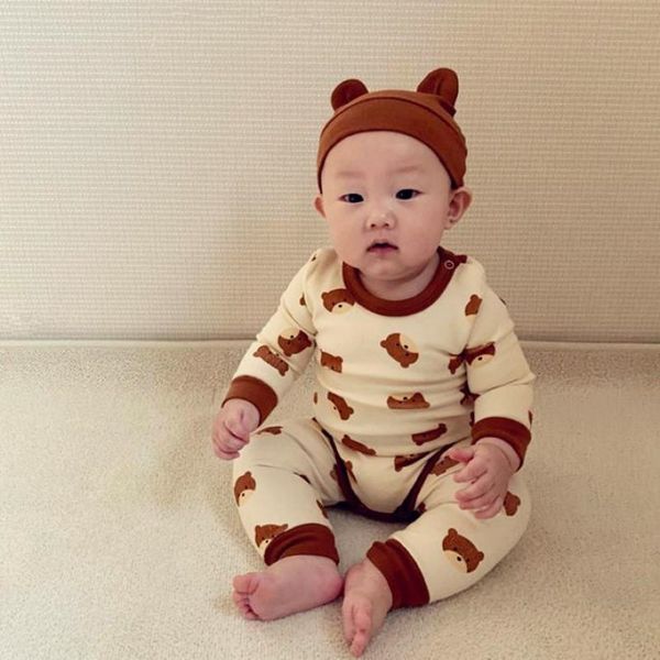 toddler baby boys girls clothes set cartoon bear print long sleeve bodysuit+pants+hat 3pcs outfit cotton children clothing suit 210413, White
toddler baby boys girls clothes set cartoon bear print long sleeve bodysuit+pants+hat 3pcs outfit cotton children clothing suit 210413, White