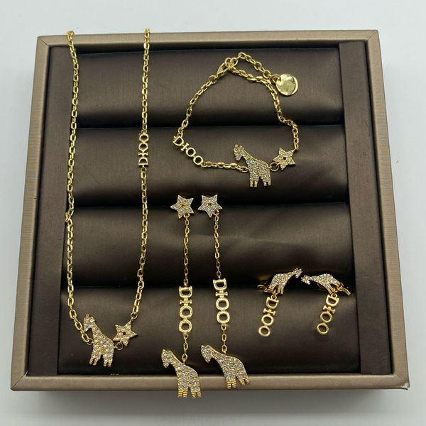 d / di family new star giraffe full diamond tassel earrings temperament letter necklace bracelet women's fashion, Silver
d / di family new star giraffe full diamond tassel earrings temperament letter necklace bracelet women's fashion, Silver