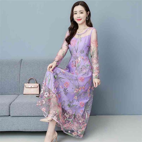 autumn winter plus size vintage lace midi dress korean floral women bodycon party runway mesh maxi vestidos 210528, Black;gray
autumn winter plus size vintage lace midi dress korean floral women bodycon party runway mesh maxi vestidos 210528, Black;gray