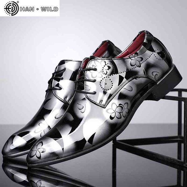 fashion men casual oxford shoes men's red print business formal leather dress shoes wedding party men classic shiny shoes 210330, Black
fashion men casual oxford shoes men's red print business formal leather dress shoes wedding party men classic shiny shoes 210330, Black