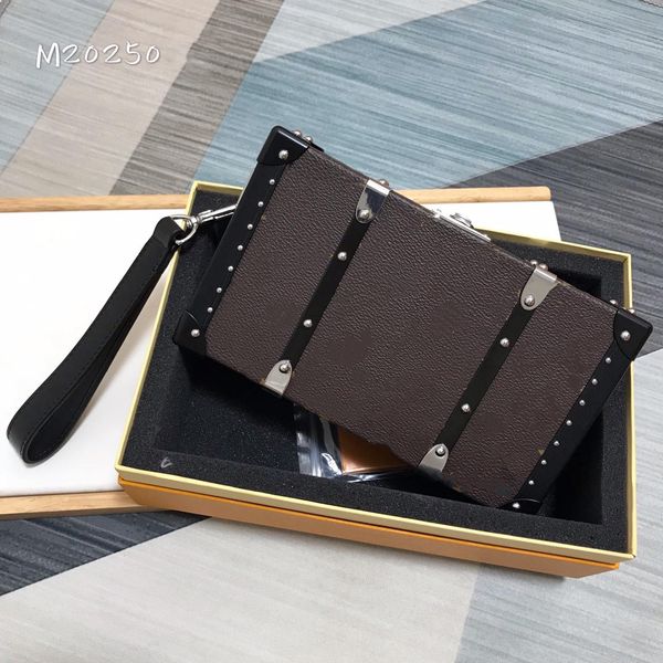 luxury designer bag limited small suitcase new european and american retro style smallsquare box design
luxury designer bag limited small suitcase new european and american retro style smallsquare box design