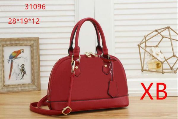 2021 women fashion women shoulder bags chain messenger bag leather handbags shell wallet purse ladies cosmetic crossbody bags m43067
2021 women fashion women shoulder bags chain messenger bag leather handbags shell wallet purse ladies cosmetic crossbody bags m43067