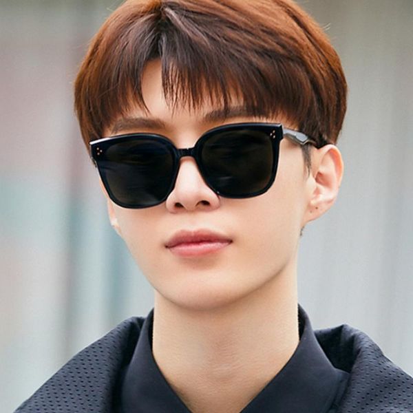 sunglasses man women fashion korean style big frame street cool glasses outdoor sunscreen, White;black
sunglasses man women fashion korean style big frame street cool glasses outdoor sunscreen, White;black